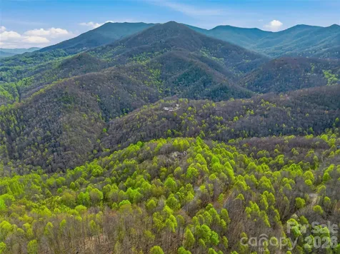 #227 Flying Dutchman Road Sylva NC 28779
