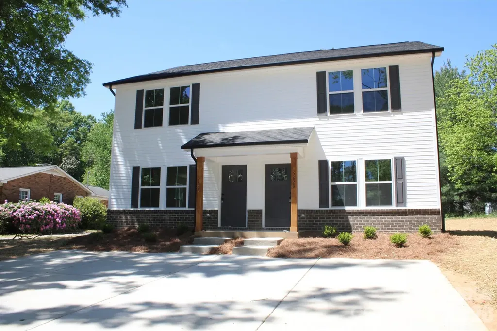 562 W Park Avenue Mooresville NC 28115