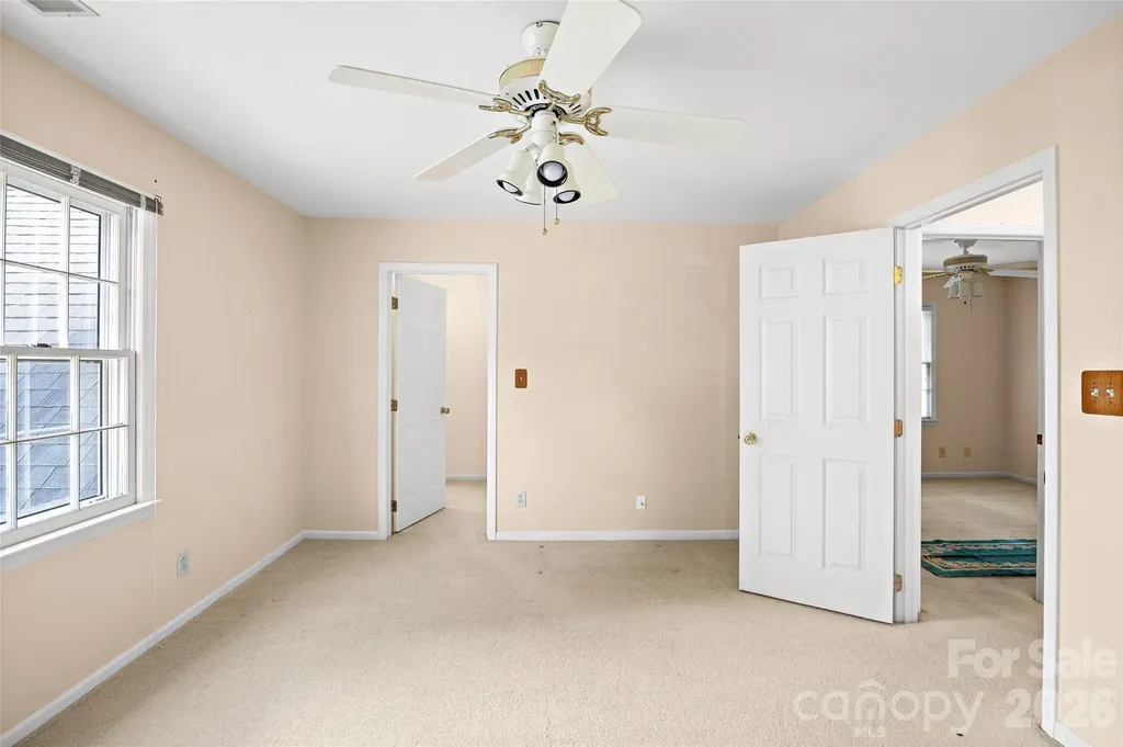 5636 Ivygate Lane Charlotte NC 28226