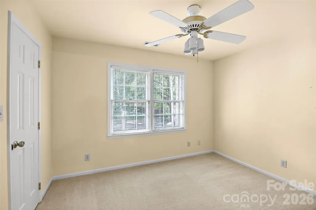 5636 Ivygate Lane Charlotte NC 28226