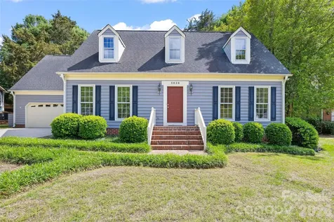 5636 Ivygate Lane Charlotte NC 28226