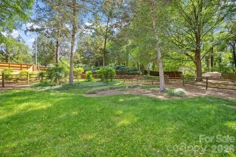 5636 Ivygate Lane Charlotte NC 28226