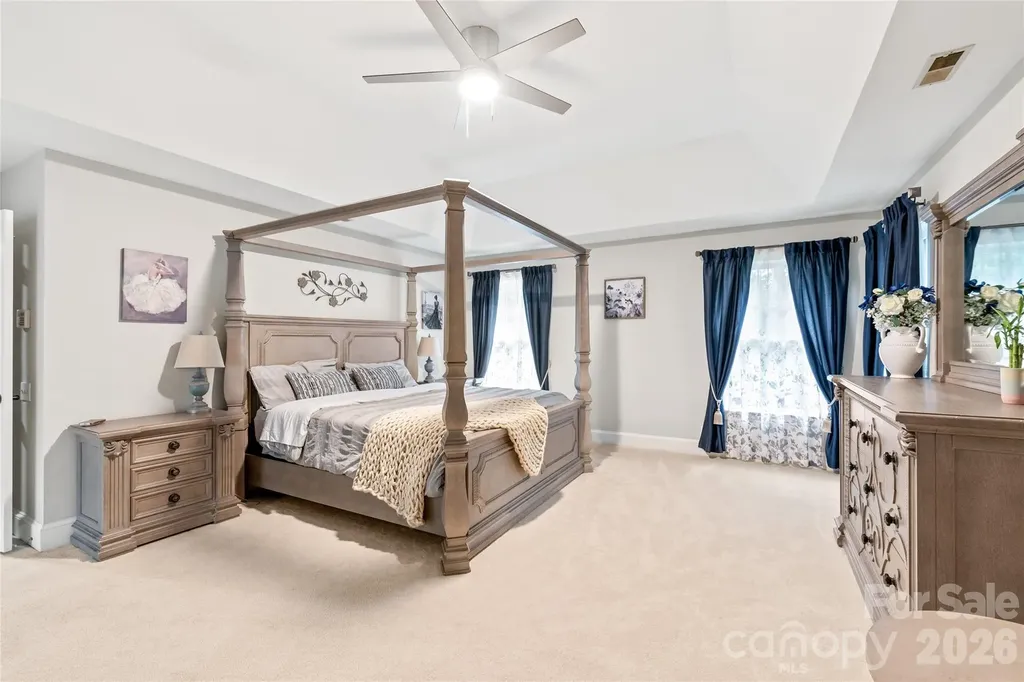 8600 Brownes Pond Lane Charlotte NC 28277