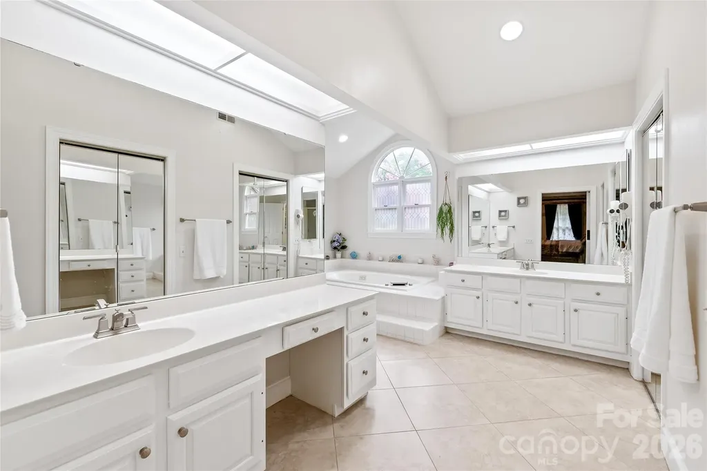 8600 Brownes Pond Lane Charlotte NC 28277