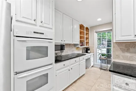 8600 Brownes Pond Lane Charlotte NC 28277