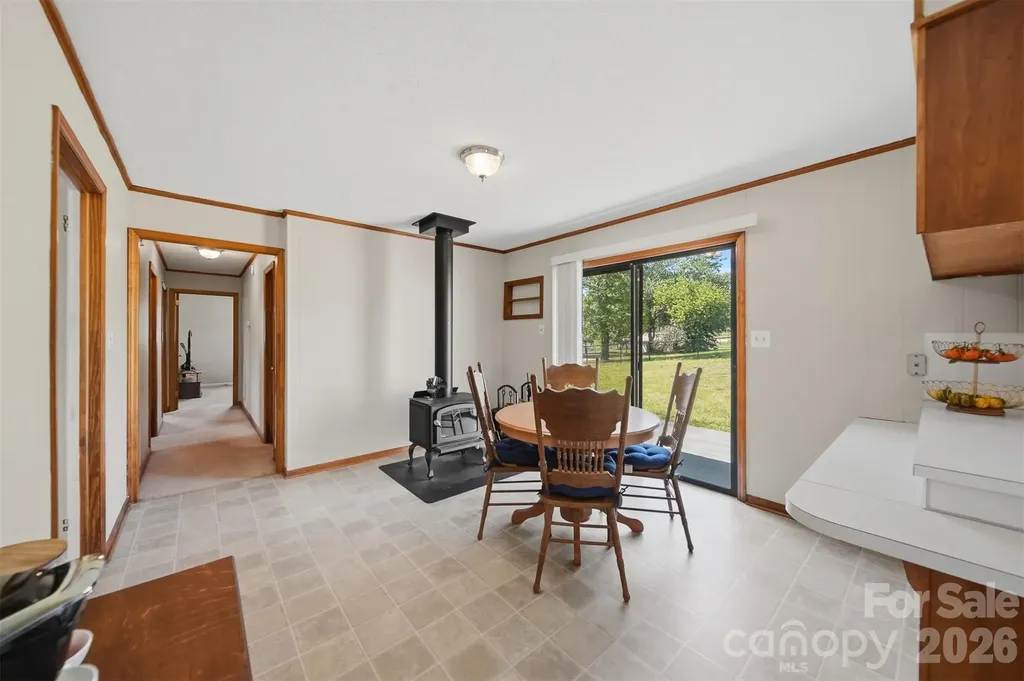 184 Edgegreen Court Taylorsville NC 28681