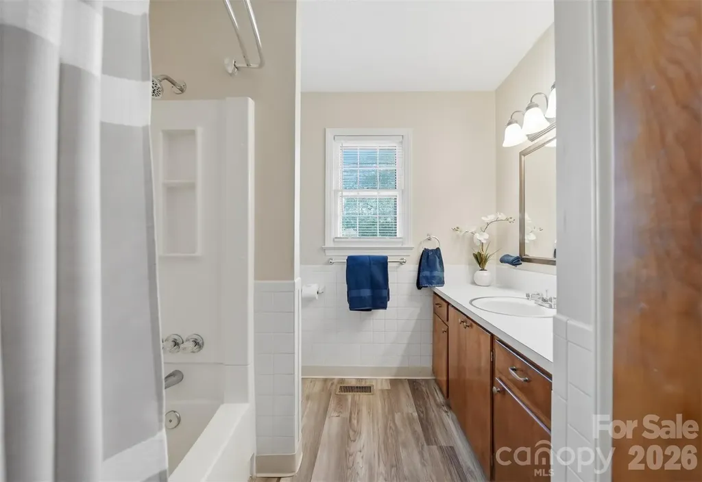 184 Edgegreen Court Taylorsville NC 28681