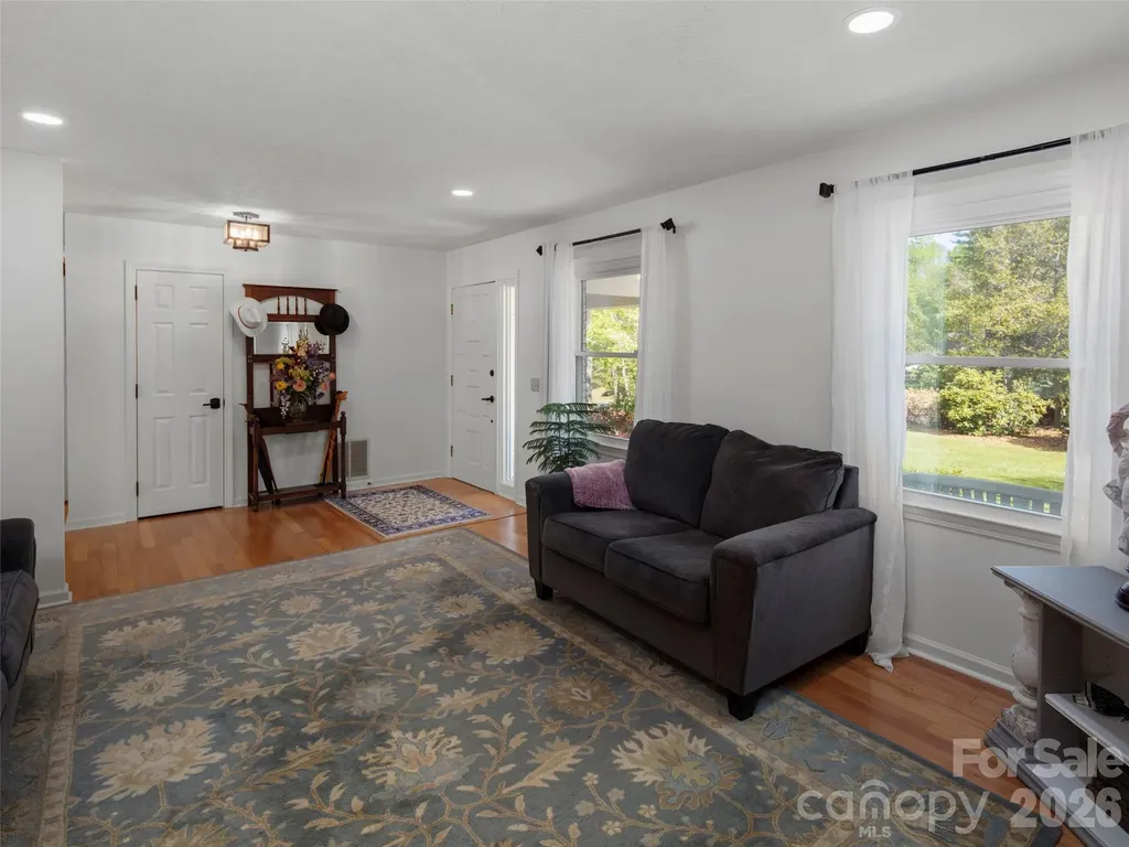 304 Wood Dale Drive Hendersonville NC 28791