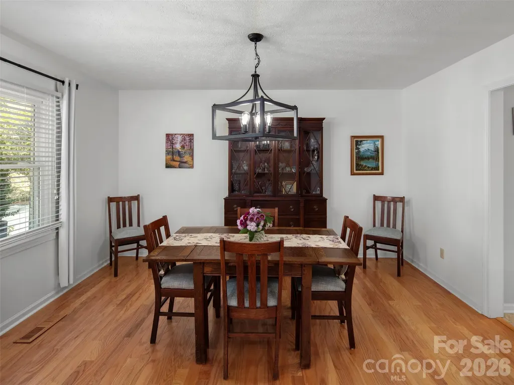 304 Wood Dale Drive Hendersonville NC 28791