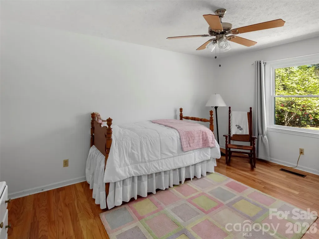 304 Wood Dale Drive Hendersonville NC 28791
