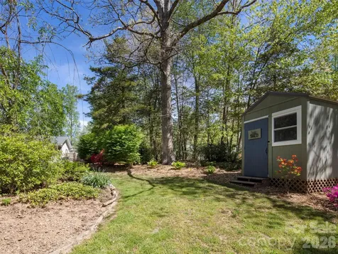304 Wood Dale Drive Hendersonville NC 28791