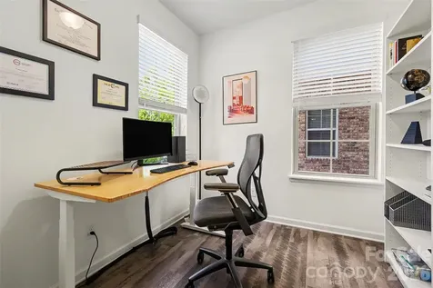 9431 Ainslie Downs Street Charlotte NC 28273