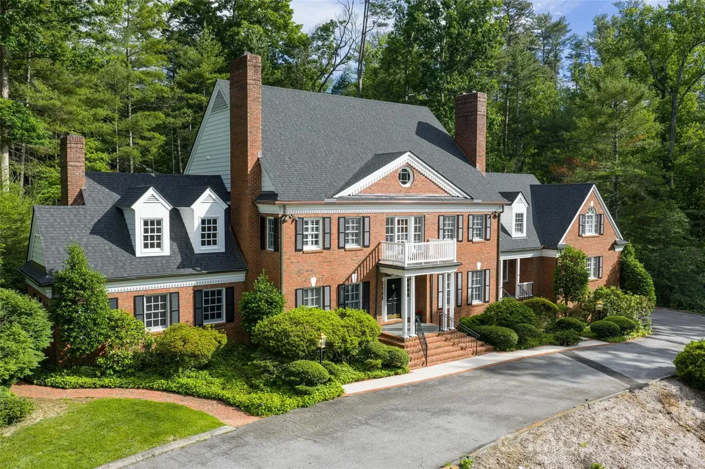 Asheville NC, 14 Brookside Road