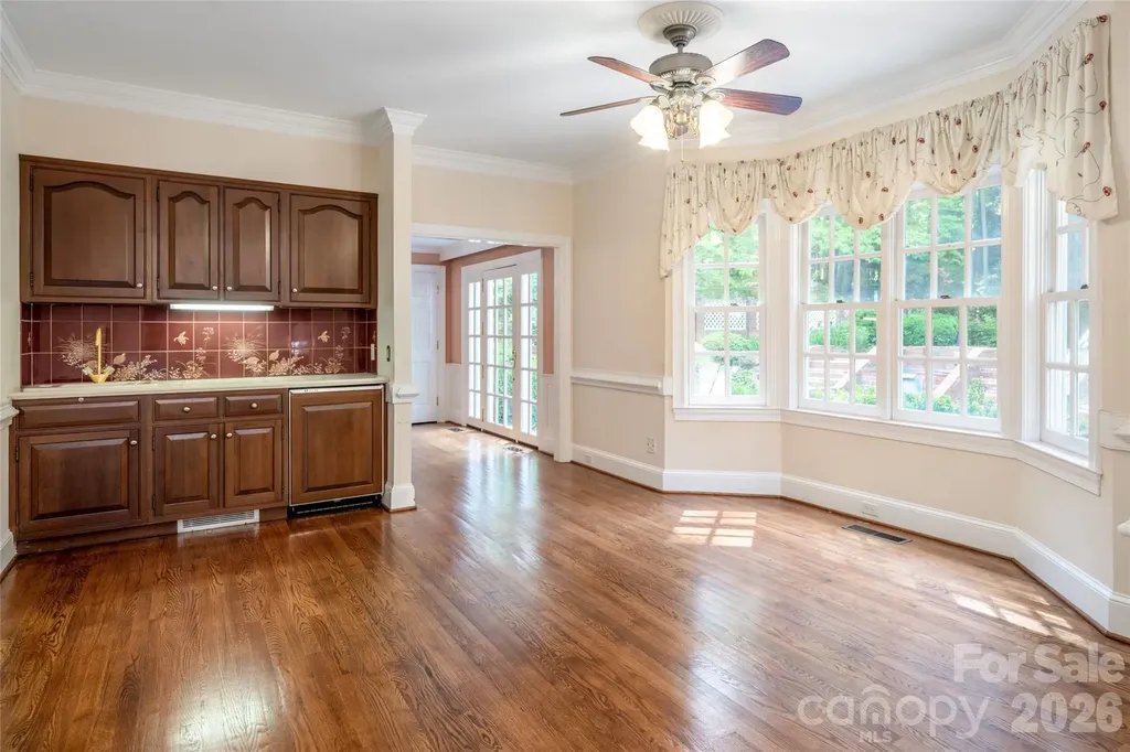 14 Brookside Road Asheville NC 28803