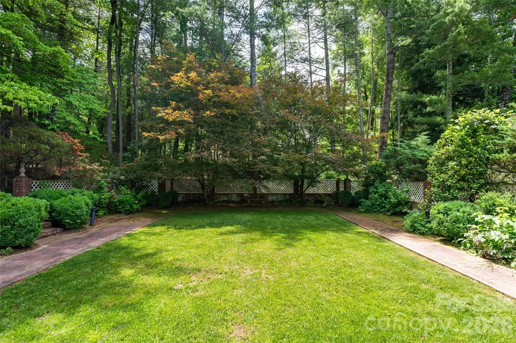 14 Brookside Road Asheville NC 28803
