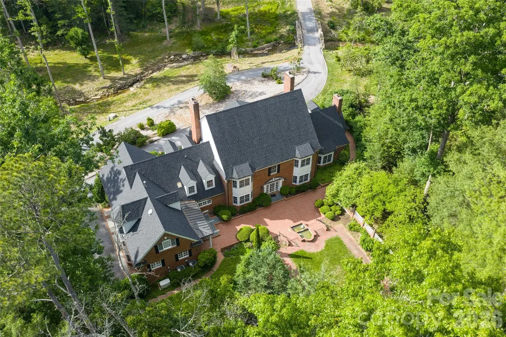14 Brookside Road Asheville NC 28803