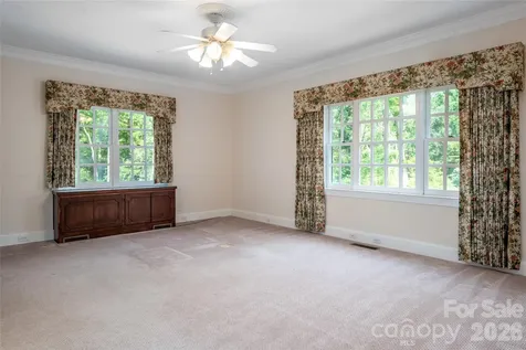 14 Brookside Road Asheville NC 28803