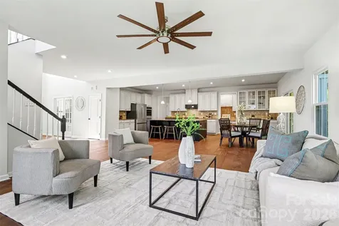 824 Abbeywood Drive Waxhaw NC 28173