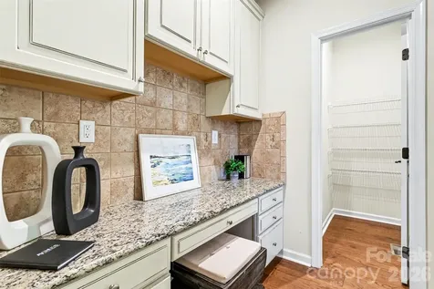824 Abbeywood Drive Waxhaw NC 28173