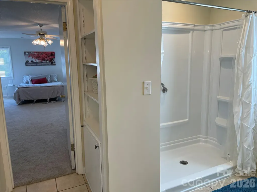 1748 Old West Lane Gastonia NC 28052