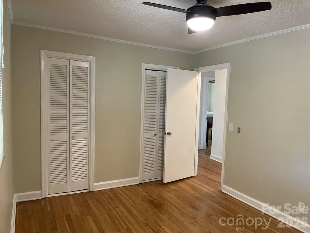 1748 Old West Lane Gastonia NC 28052