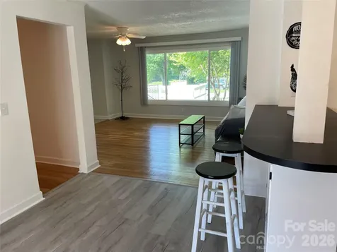 1748 Old West Lane Gastonia NC 28052