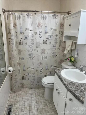 1748 Old West Lane Gastonia NC 28052