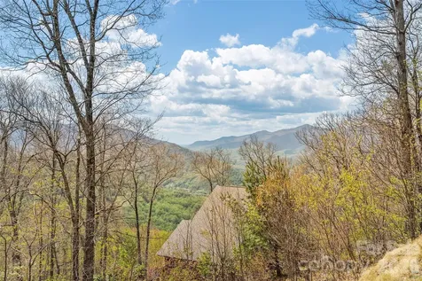 1033 Presidential Drive Waynesville NC 28786