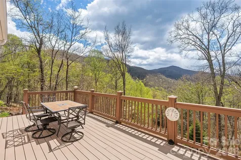 1033 Presidential Drive Waynesville NC 28786