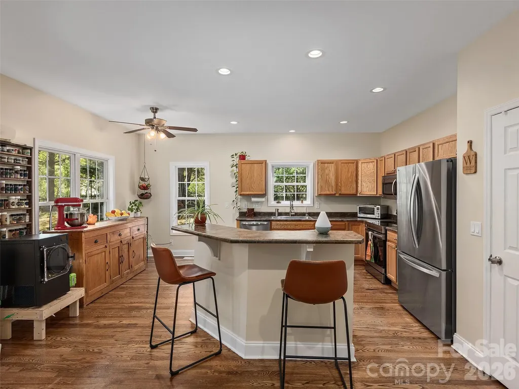 37 Crimson Lane Hendersonville NC 28792