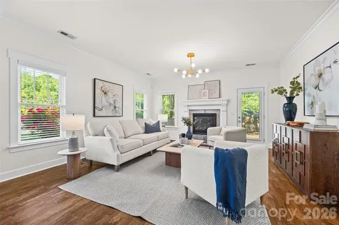 2562 Roseview Lane Charlotte NC 28205