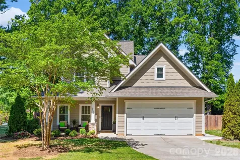 2562 Roseview Lane Charlotte NC 28205