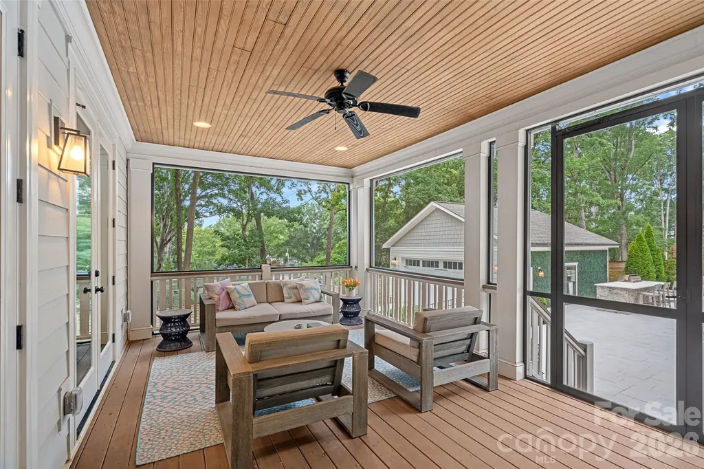 4316 Tangle Drive Charlotte NC 28211