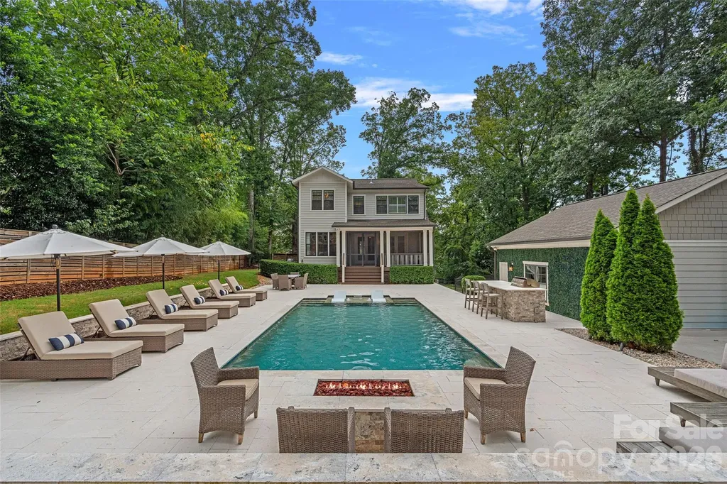 4316 Tangle Drive Charlotte NC 28211