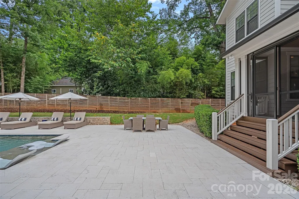 4316 Tangle Drive Charlotte NC 28211