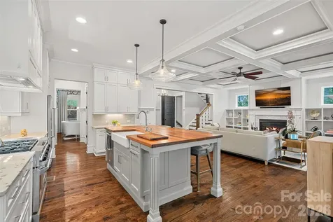4316 Tangle Drive Charlotte NC 28211