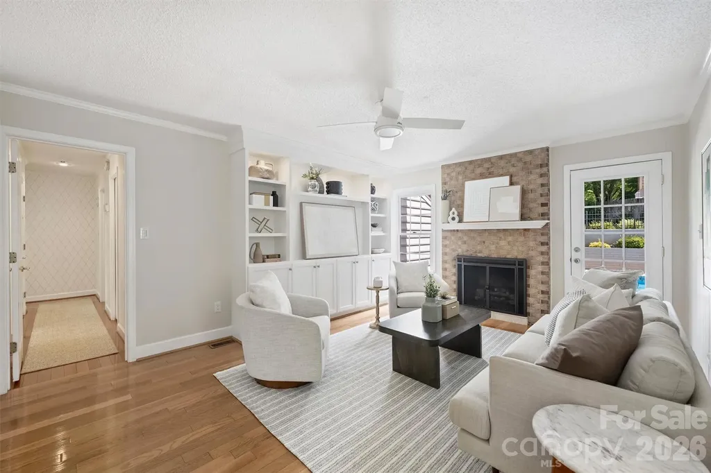 4013 Bridgewood Lane Charlotte NC 28226