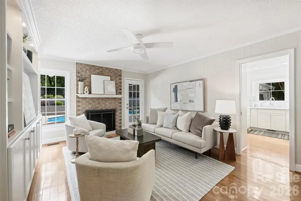 4013 Bridgewood Lane Charlotte NC 28226