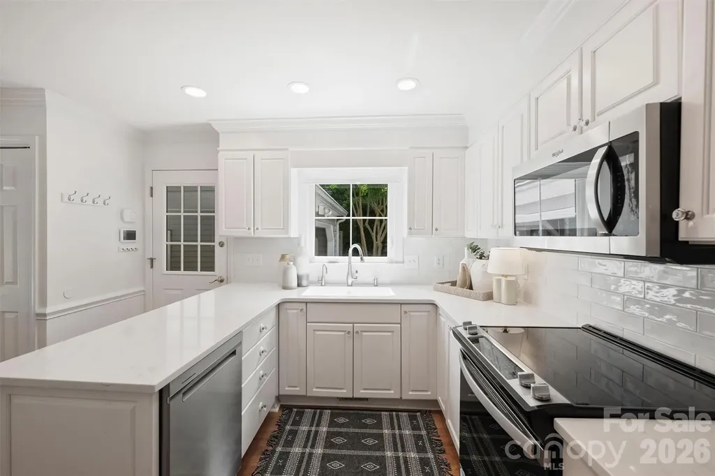 4013 Bridgewood Lane Charlotte NC 28226