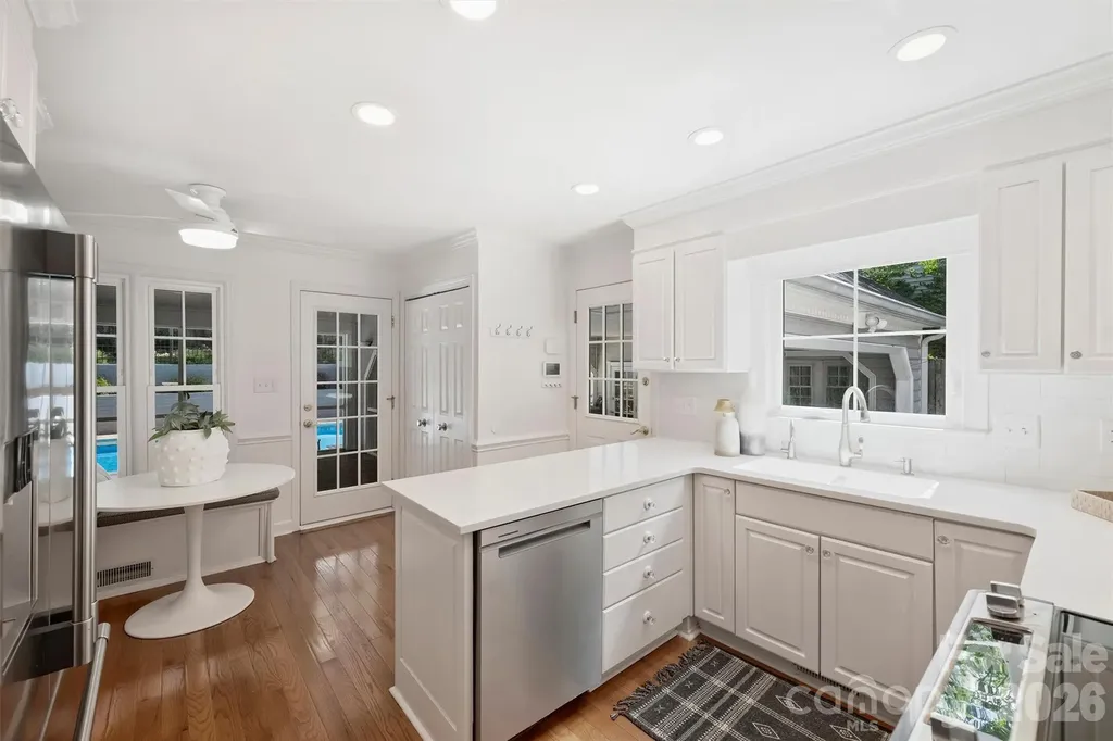 4013 Bridgewood Lane Charlotte NC 28226