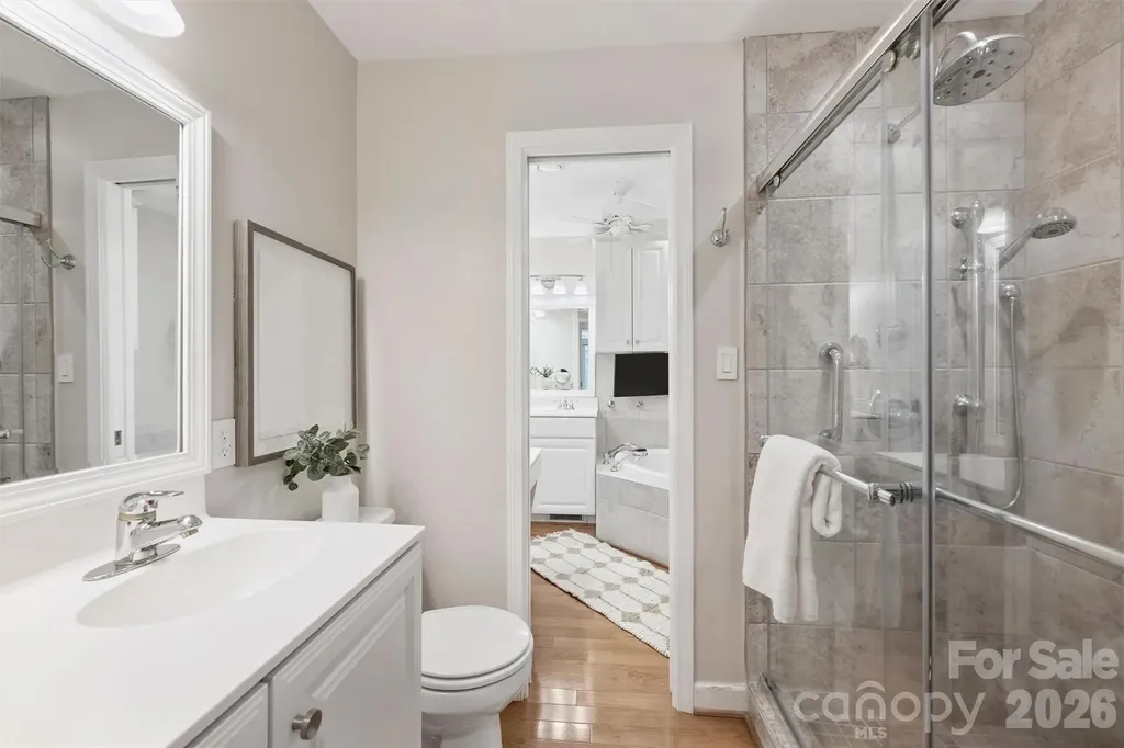 4013 Bridgewood Lane Charlotte NC 28226
