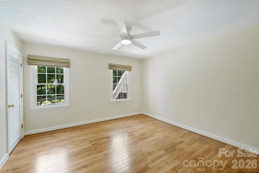 4013 Bridgewood Lane Charlotte NC 28226
