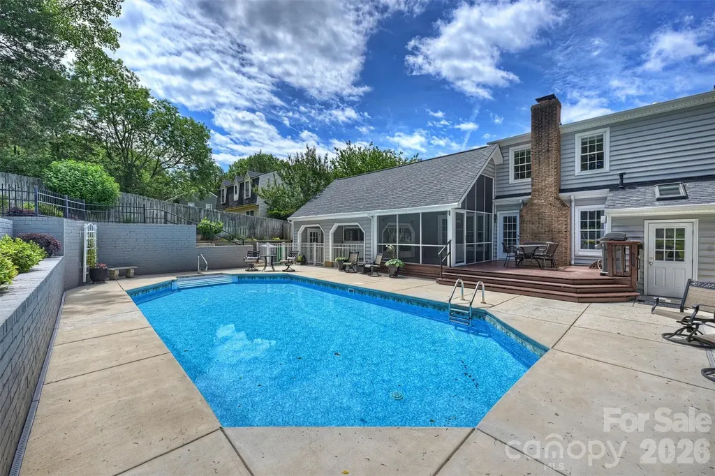 4013 Bridgewood Lane Charlotte NC 28226
