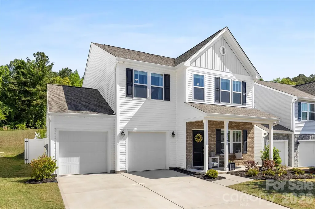 3152 Pinehills Way Mount Holly NC 28120