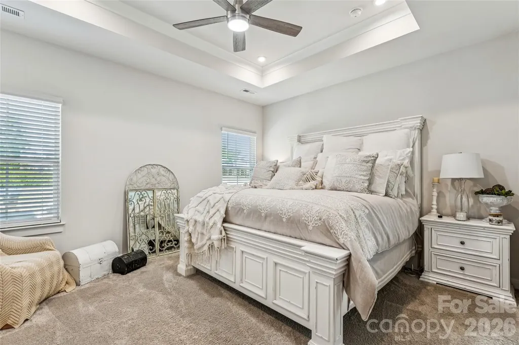5042 Summer Surprise Lane Charlotte NC 28215