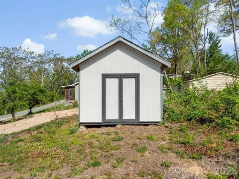 209 Wilmont Drive Hendersonville NC 28792