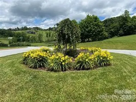 4642 Bearwallow Mountain Road Hendersonville NC 28792