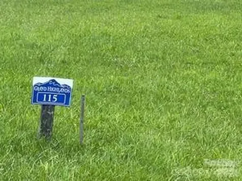 4642 Bearwallow Mountain Road Hendersonville NC 28792