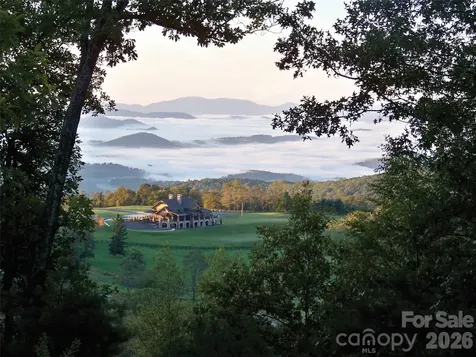 4642 Bearwallow Mountain Road Hendersonville NC 28792