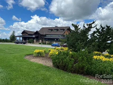 4642 Bearwallow Mountain Road Hendersonville NC 28792